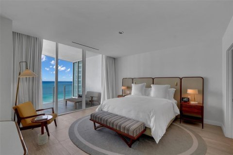 Copropriété à vendre à Fort Lauderdale, Floride: 2 chambres, 192.21 m2 № 2083095 - photo 2