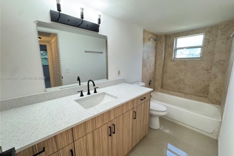 Copropriété à louer à Doral, Floride: 1 chambre, 75.25 m2 № 2168105 - photo 10
