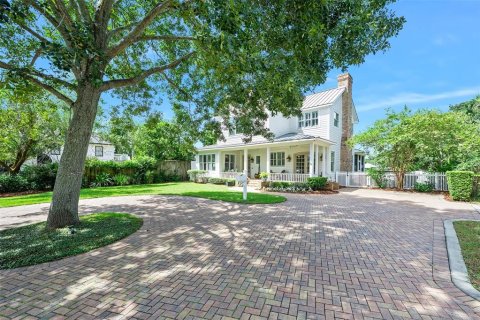 House in Ormond Beach, Florida 5 bedrooms, 345.41 sq.m. № 2295287