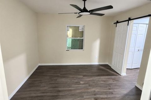 Villa ou maison à louer à Tampa, Floride: 3 chambres, 98.85 m2 № 2430643 - photo 9