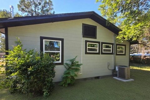 Villa ou maison à louer à Tampa, Floride: 3 chambres, 98.85 m2 № 2430643 - photo 3