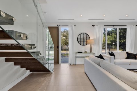 Touwnhouse à vendre à Miami, Floride: 3 chambres, 184.04 m2 № 2017461 - photo 10