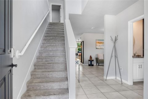 Villa ou maison à louer à Davenport, Floride: 4 chambres, 246.01 m2 № 1917391 - photo 3