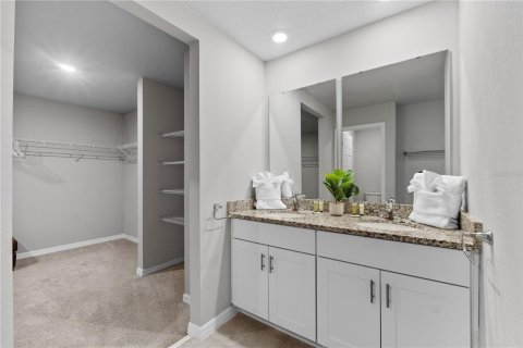 Villa ou maison à louer à Davenport, Floride: 4 chambres, 246.01 m2 № 1917391 - photo 16