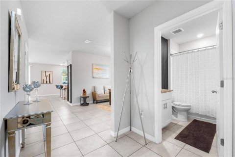 Villa ou maison à louer à Davenport, Floride: 4 chambres, 246.01 m2 № 1917391 - photo 5