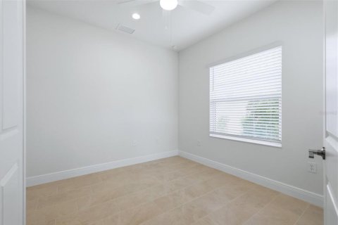 Villa ou maison à vendre à Sarasota, Floride: 3 chambres, 172.98 m2 № 2258737 - photo 27