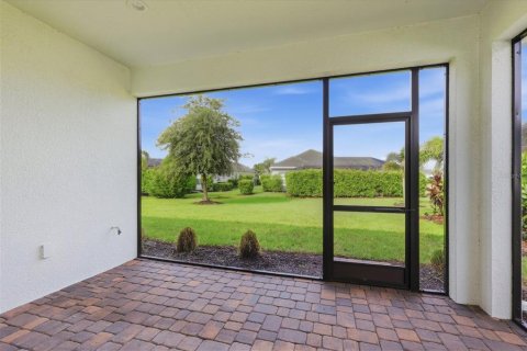 Villa ou maison à vendre à Sarasota, Floride: 3 chambres, 172.98 m2 № 2258737 - photo 6