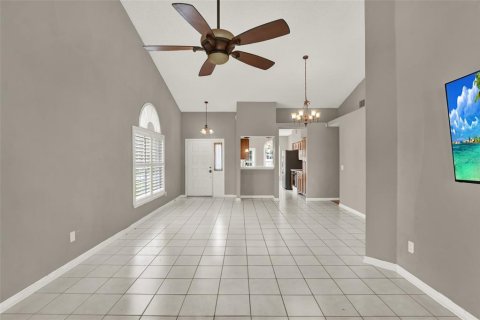 Casa en venta en Orlando, Florida, 3 dormitorios, 139.35 m2 № 1774091 - foto 4