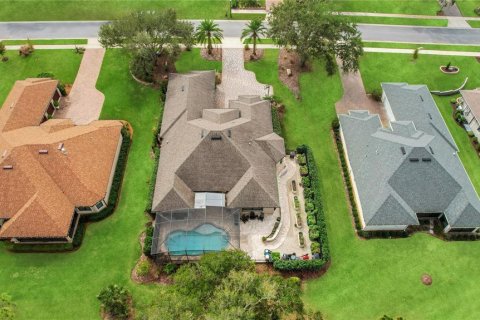 House in Lady Lake, Florida 4 bedrooms, 240.25 sq.m. № 1840225 - photo 3