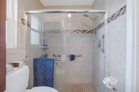 House in Sarasota, Florida 3 bedrooms, 167.6 sq.m. № 1810335 - photo 21