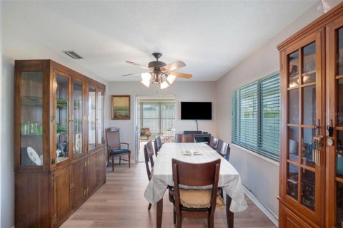 House in Sarasota, Florida 3 bedrooms, 167.6 sq.m. № 1810335 - photo 16