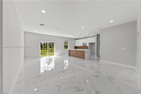 Casa en Lehigh Acres, Florida 3 dormitorios № 1986950