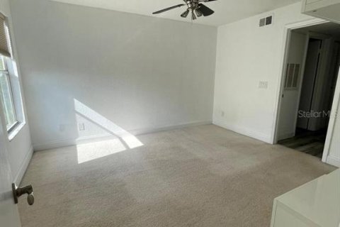 Condominio en venta en Orlando, Florida, 2 dormitorios, 91.79 m2 № 2142509 - foto 18