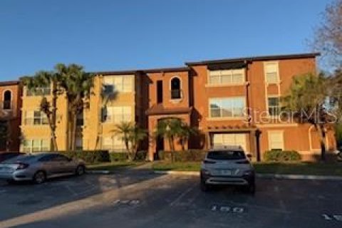 Condominio en Orlando, Florida, 2 dormitorios № 2142509