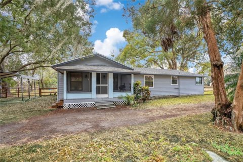 Casa en Dover, Florida 3 dormitorios, 118.08 m2 № 2112256