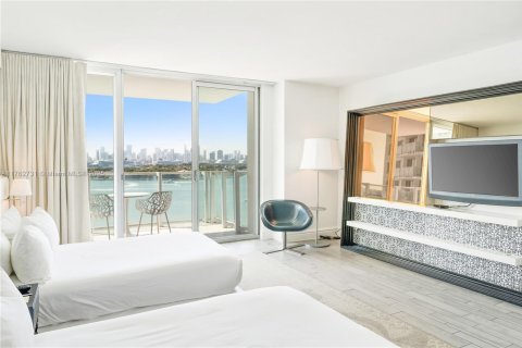 Купить кондоминиум в Майами-Бич, Флорида 45.8м2, № 1715676 - фото 3