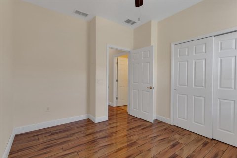 House in Kissimmee, Florida 2 bedrooms, 143.35 sq.m. № 2203037 - photo 17