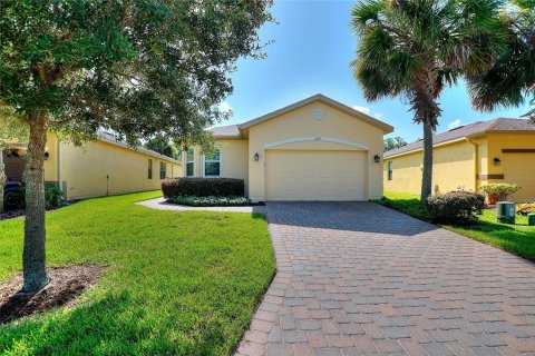 House in Kissimmee, Florida 2 bedrooms, 143.35 sq.m. № 2203037 - photo 27