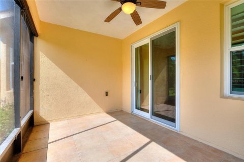 House in Kissimmee, Florida 2 bedrooms, 143.35 sq.m. № 2203037 - photo 26