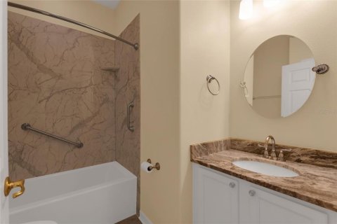 House in Kissimmee, Florida 2 bedrooms, 143.35 sq.m. № 2203037 - photo 18