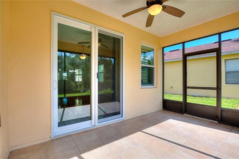 House in Kissimmee, Florida 2 bedrooms, 143.35 sq.m. № 2203037 - photo 25