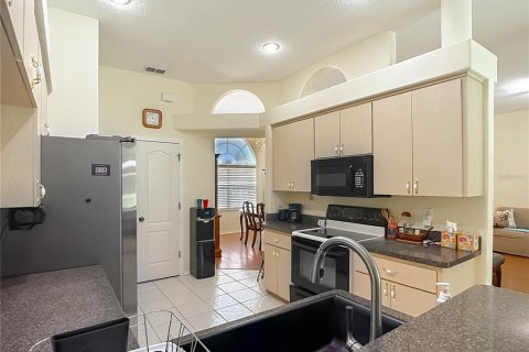 Casa en venta en Wesley Chapel, Florida, 3 dormitorios, 194.35 m2 № 2113772 - foto 15