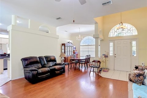 Casa en venta en Wesley Chapel, Florida, 3 dormitorios, 194.35 m2 № 2113772 - foto 8