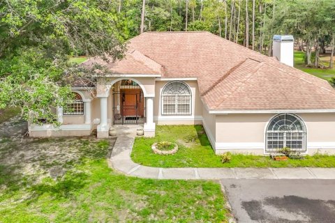 Casa en venta en Wesley Chapel, Florida, 3 dormitorios, 194.35 m2 № 2113772 - foto 4