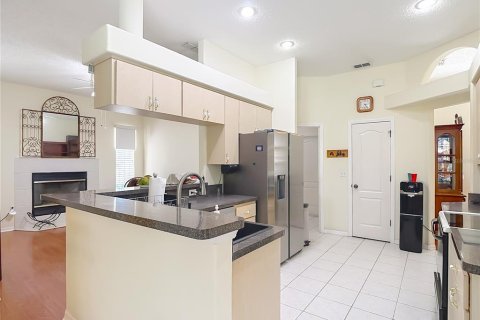 Casa en venta en Wesley Chapel, Florida, 3 dormitorios, 194.35 m2 № 2113772 - foto 17