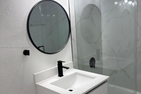 Villa ou maison à vendre à Miramar, Floride: 3 chambres, 130.71 m2 № 2005039 - photo 8