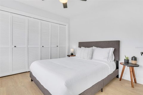 Casa en venta en Sarasota, Florida, 4 dormitorios, 161.19 m2 № 1676013 - foto 29