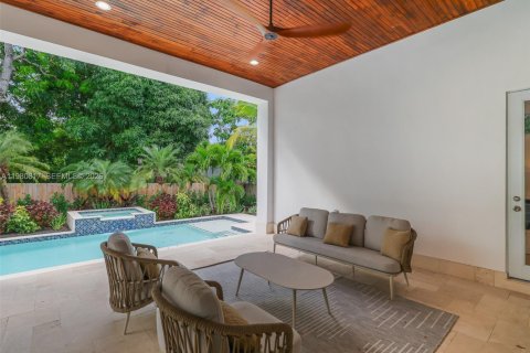 Купить виллу или дом в Бискейн-Парк, Флорида 4 спальни, 290.13м2, № 2043459 - фото 26