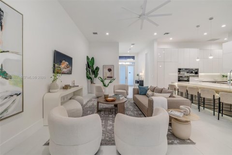 Купить виллу или дом в Бискейн-Парк, Флорида 4 спальни, 290.13м2, № 2043459 - фото 20