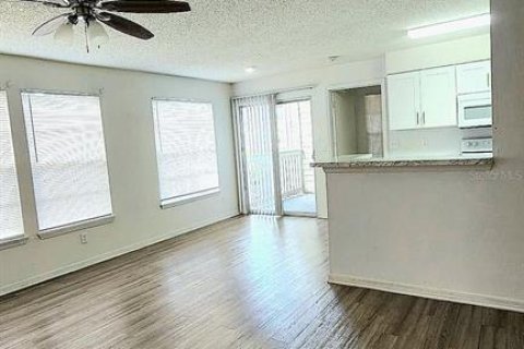 Condominio en venta en Orlando, Florida, 2 dormitorios, 77.02 m2 № 1519459 - foto 6