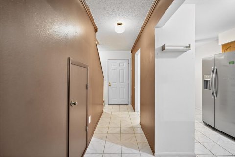Condominio en venta en Temple Terrace, Florida, 2 dormitorios, 110.55 m2 № 1903510 - foto 12