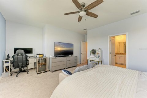 Townhouse in Bradenton, Florida 3 bedrooms, 178.84 sq.m. № 2213705 - photo 27