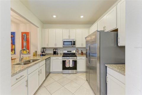 Townhouse in Bradenton, Florida 3 bedrooms, 178.84 sq.m. № 2213705 - photo 15