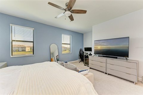 Townhouse in Bradenton, Florida 3 bedrooms, 178.84 sq.m. № 2213705 - photo 25