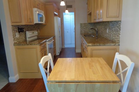 Condo in Boca Raton, Florida, 2 bedrooms  № 2261473 - photo 5