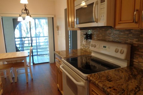 Condo in Boca Raton, Florida, 2 bedrooms  № 2261473 - photo 2
