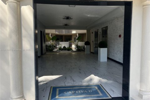 Copropriété à vendre à Doral, Floride: 3 chambres, 231.33 m2 № 1968127 - photo 6