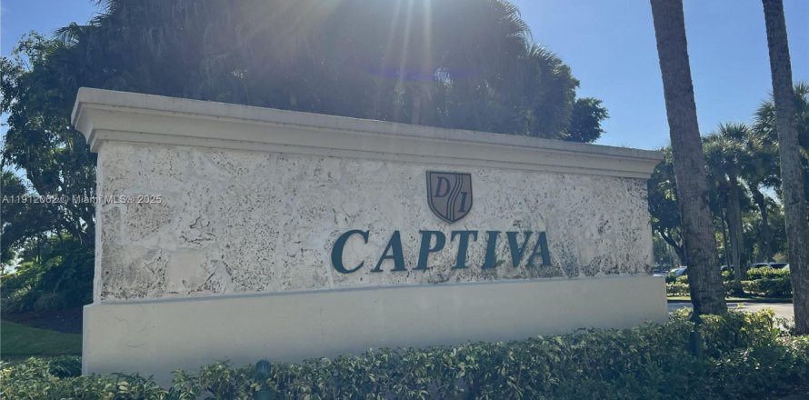 Condo à Doral, Floride, 3 chambres № 1968127