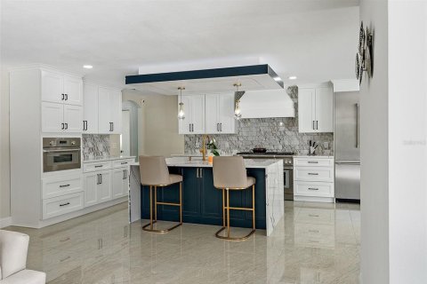 Villa ou maison à vendre à Saint Petersburg, Floride: 5 chambres, 258.73 m2 № 1566067 - photo 8
