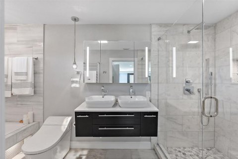 Villa ou maison à vendre à Saint Petersburg, Floride: 5 chambres, 258.73 m2 № 1566067 - photo 24