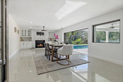 Villa ou maison à vendre à Saint Petersburg, Floride: 5 chambres, 258.73 m2 № 1566067 - photo 16