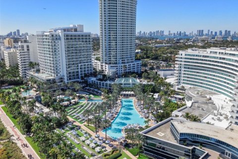 Купить кондоминиум в Майами-Бич, Флорида 1 спальня, 48.87м2, № 2026318 - фото 24