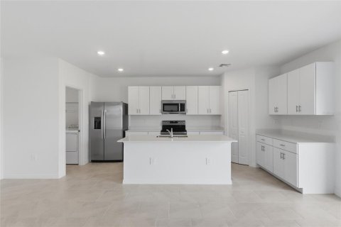 Villa ou maison à vendre à Punta Gorda, Floride: 5 chambres, 196.21 m2 № 2424284 - photo 10