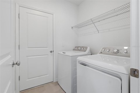Villa ou maison à vendre à Punta Gorda, Floride: 5 chambres, 196.21 m2 № 2424284 - photo 15