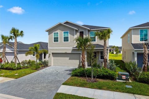 Villa ou maison à vendre à Punta Gorda, Floride: 5 chambres, 196.21 m2 № 2424284 - photo 2