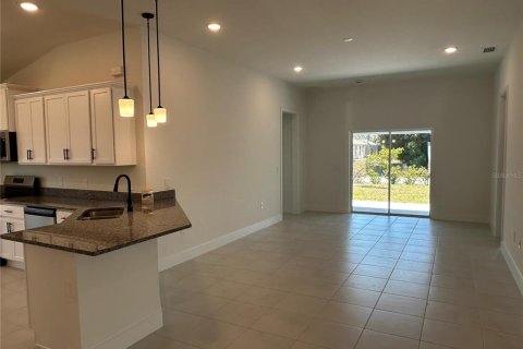Villa ou maison à vendre à North Port, Floride: 4 chambres, 169.08 m2 № 1534127 - photo 7
